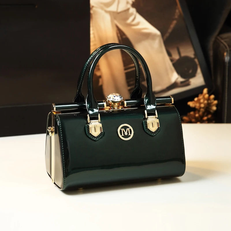 Anti-Theft Chain Crossbody Bag, Minimalist PU Shoulder Bag - product photo 4