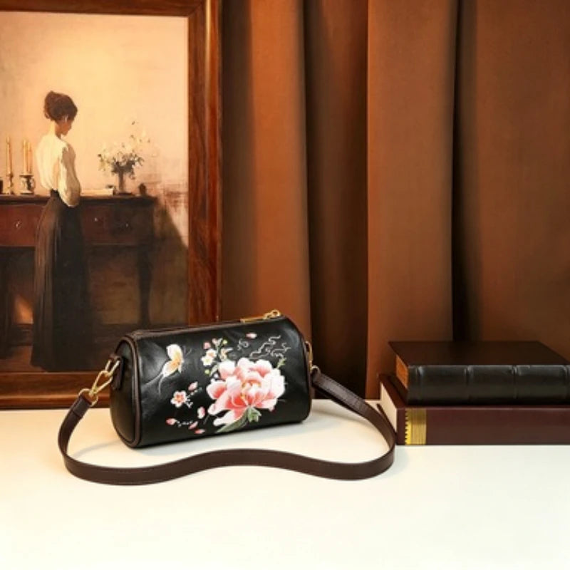 3D Embossed Portrait Crossbody Bag, Artisan Motif Bag - product photo 2