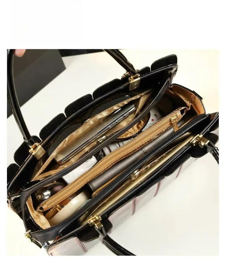 Striped Tassel Crossbody Bag, English-Style PU Bag - product photo 6