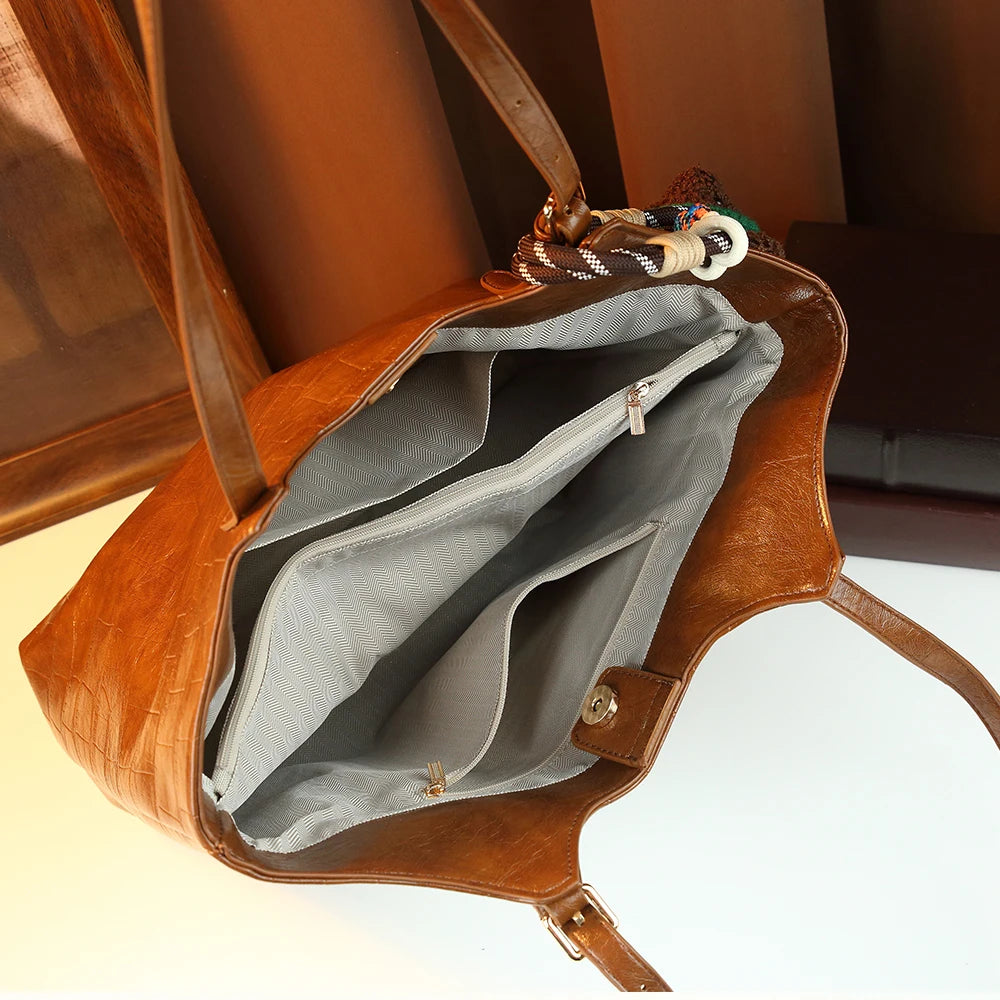 Croc Tote Bag with Bear Pendant, Large PU Shoulder Bag - product photo 5
