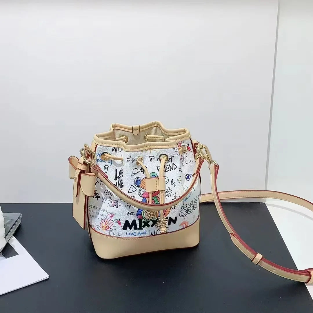 Graffiti Bucket Bag, Cartoon-Print Drawstring Bag - product photo 3