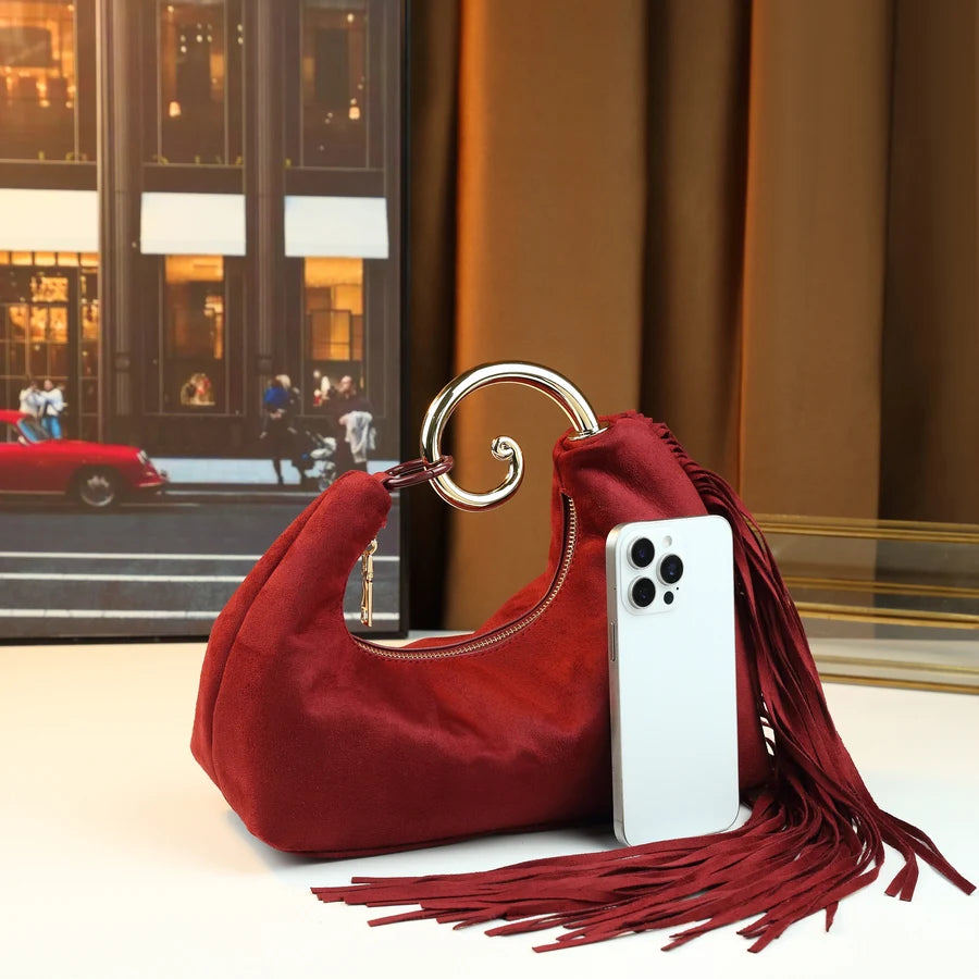 Fringed Curved Dinner Bag, Retro Hand-Held Clutch - product photo 2