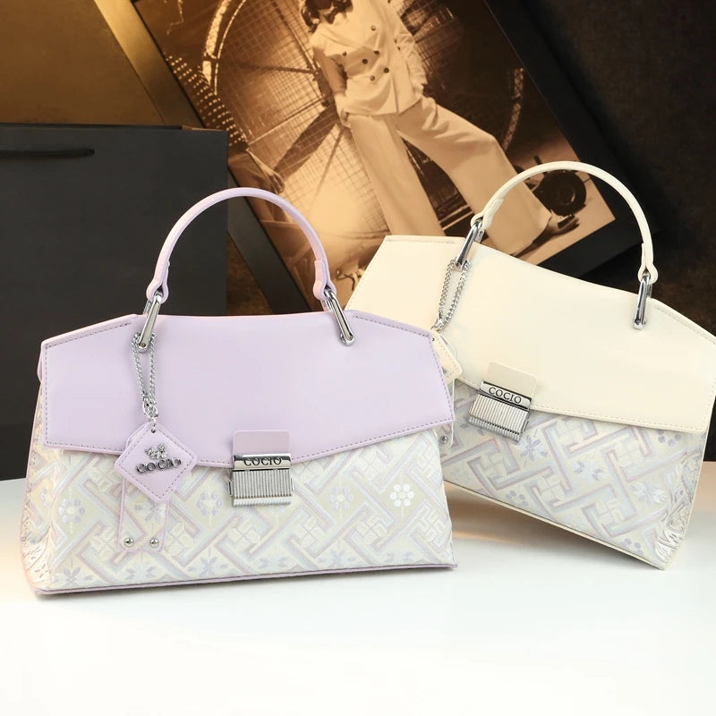 Embroidered Chinese-Style Shoulder Bag with Tassel - product photo 4