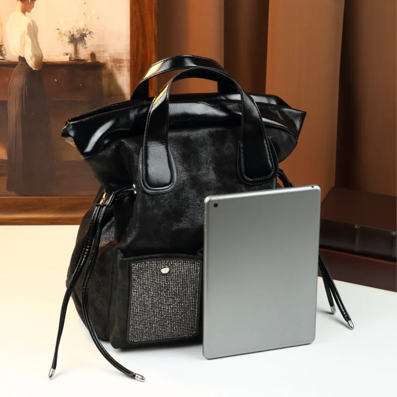 Retro Embossed Tote, Large-Capacity Shoulder Bag - product photo 3