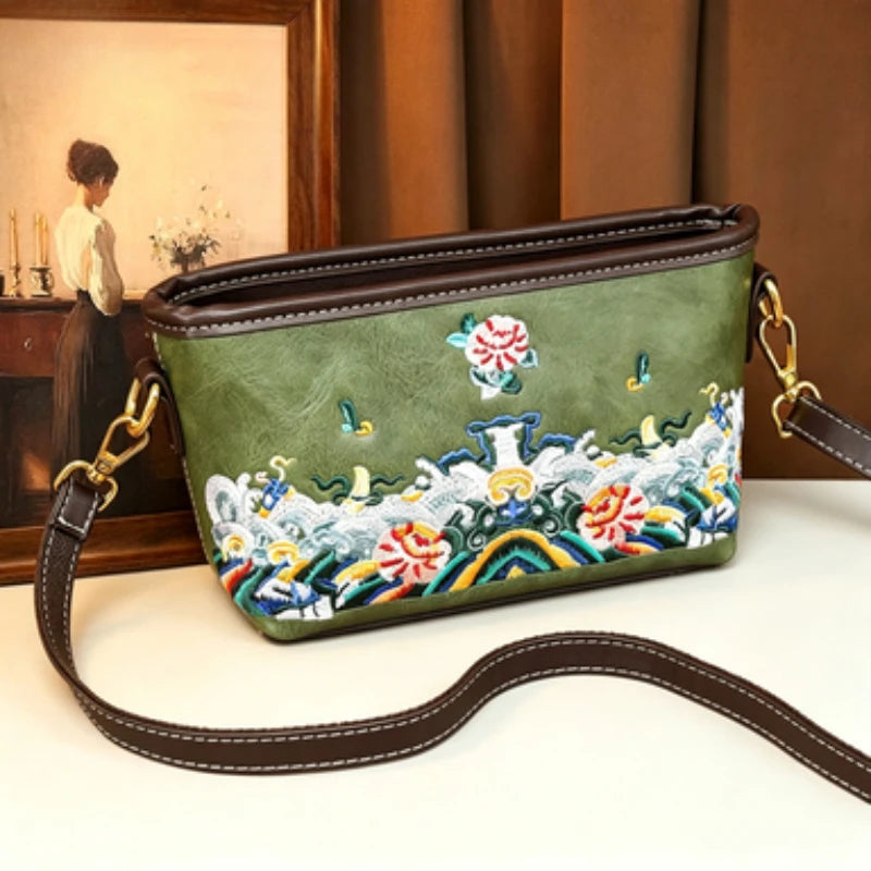 3D Embossed Face Crossbody Bag, Small Phone Purse - product photo 5