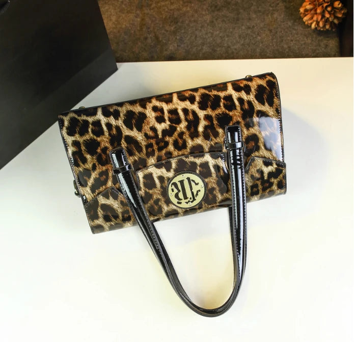 Animal-Print Pillow Bag, Leopard Shoulder Handbag - product photo 4