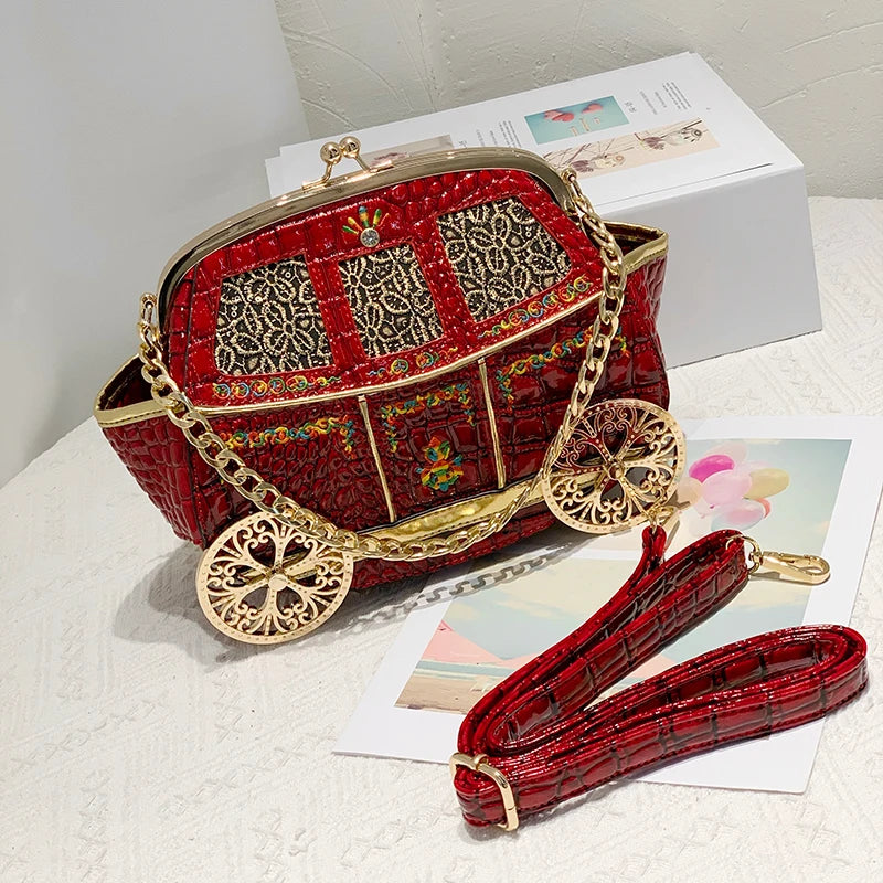 Carriage-Shaped Handbag with Chain Strap, Vintage Cartoon Bag - product photo 4